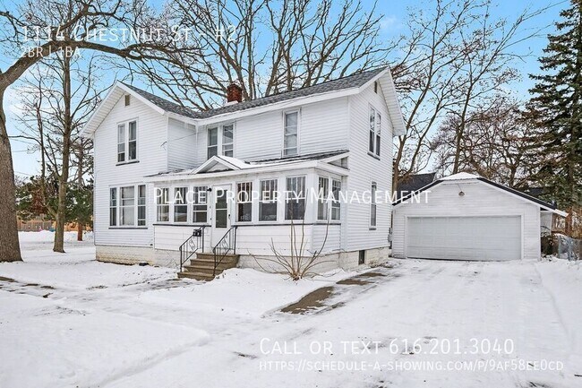 Building Photo - 1114 Chestnut St