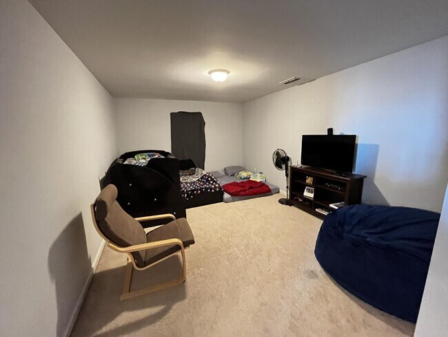 Building Photo - 339 Dunnwood Loop