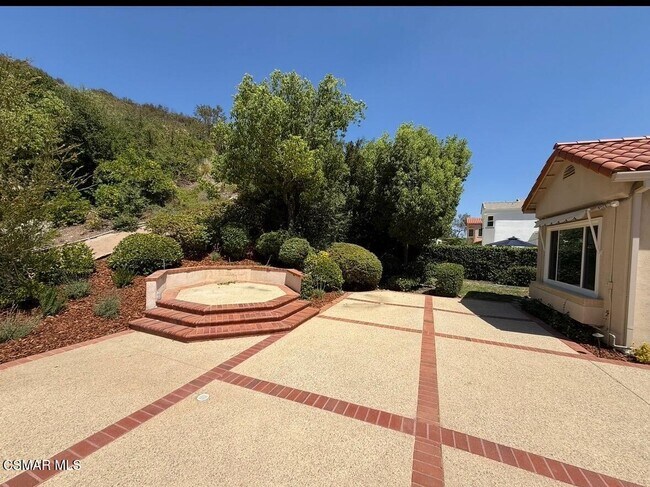 Building Photo - 2209 Kirsten Lee Dr