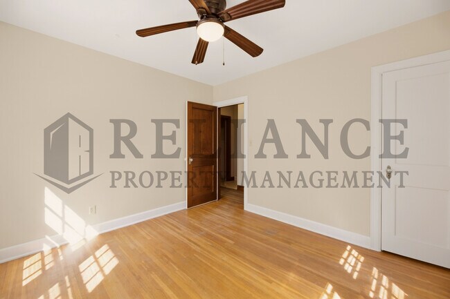 Building Photo - 737 S Lorraine Ave