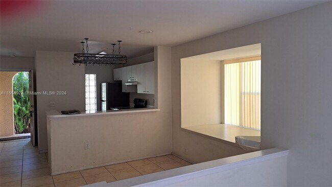 Building Photo - 4791 Via Palm Lakes