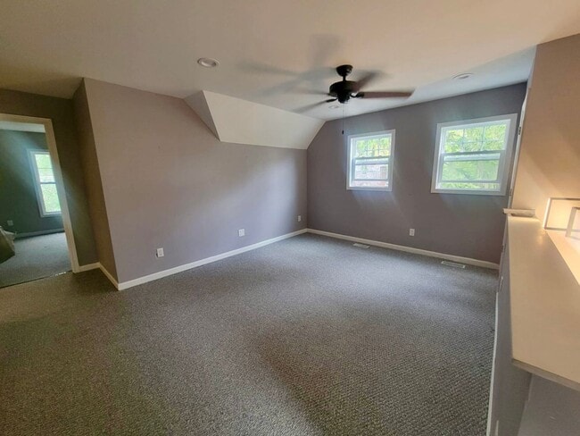 Building Photo - Bright, Modern, and Beautifully Updated 3 Bed + Loft, 2.5 Bath Home in the Heart of Hopkins, MN -...