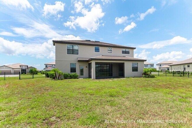 Building Photo - 15436 White Linen Dr