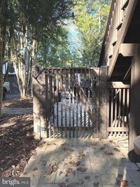 Building Photo - 2005 Huntwood Dr