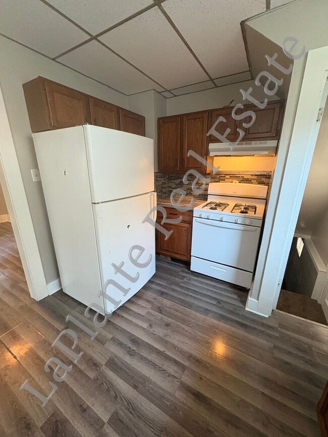 Building Photo - Charming 3 bedroom home for rent located i...