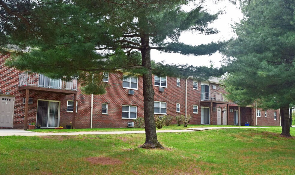 Pine Hill Apartments 367 Fletchwood Rd Elkton MD 21921 Apartment Finder