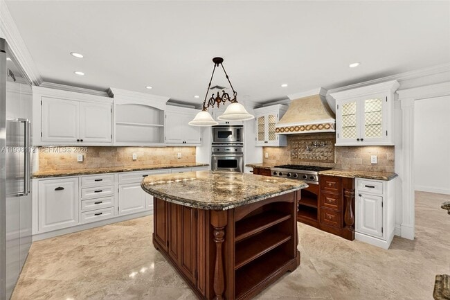 Building Photo - 3000 SW 130th Ave