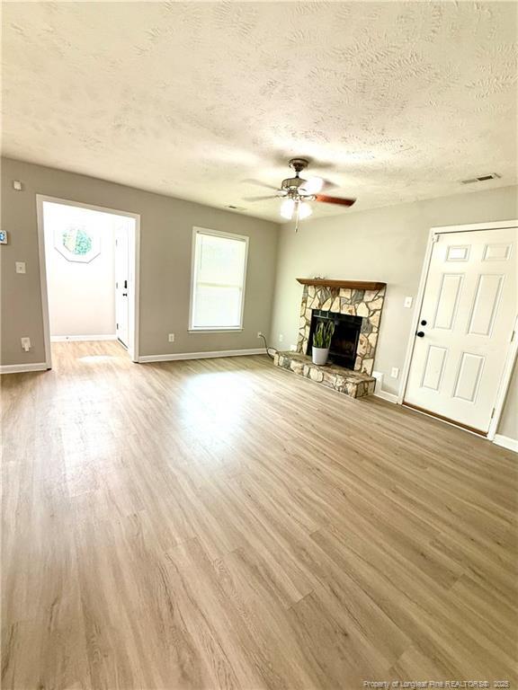 Building Photo - 1615 Winnabow Dr