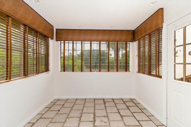 Building Photo - 68954 Durango Rd