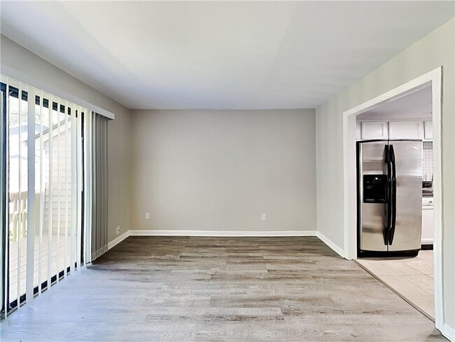 Building Photo - 1033 Dassow Ct
