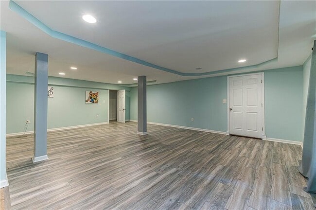 Building Photo - 3873 Princess Ct