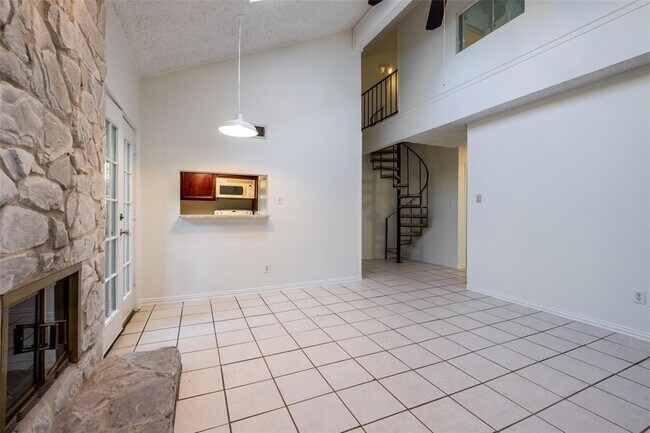 Building Photo - 3506 Speedway