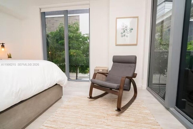 Building Photo - 31 SW 6th St