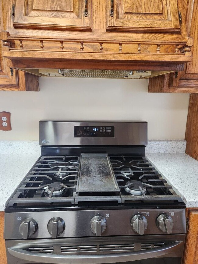 Building Photo - Lovely 3BD/1BA Home in Council Bluffs