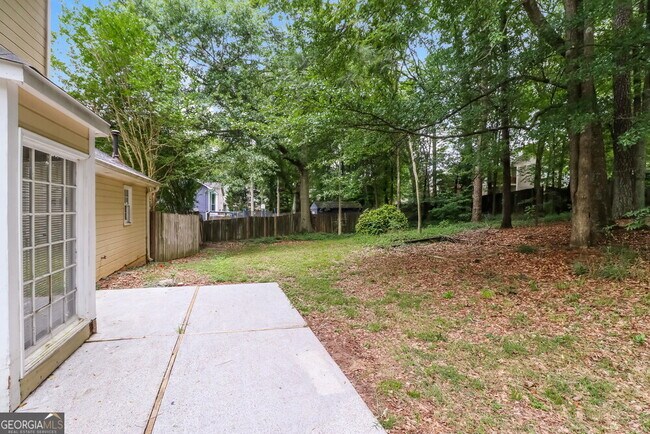 Building Photo - 2885 Summit View Ct