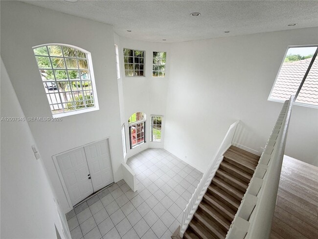 Building Photo - 6744 SW 195th Ave