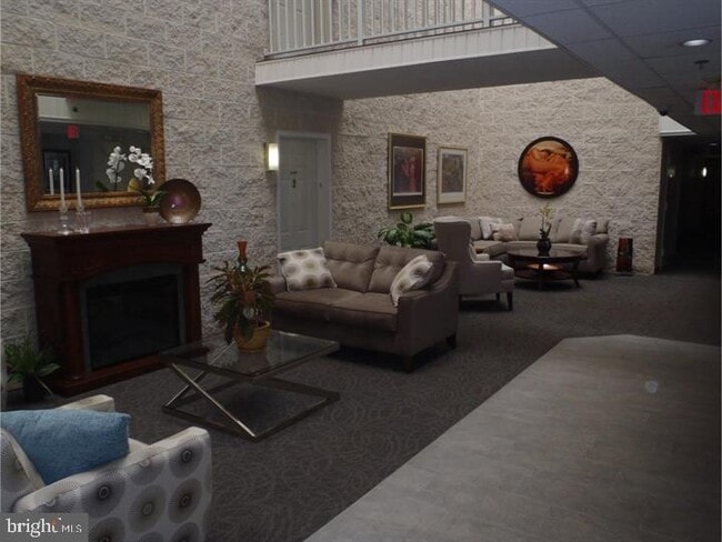 Building Photo - 3100 Centennial Station