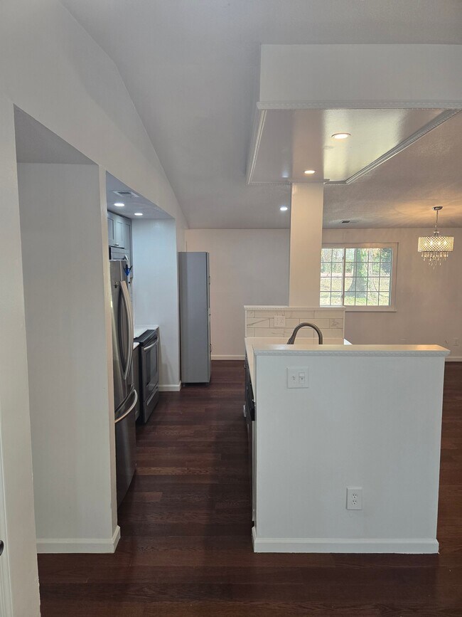Building Photo - 3226 Piney Grove Rd