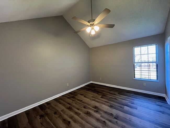 Building Photo - Completely Renovated 3 Bedroom 2 Bath Home for Rent!!