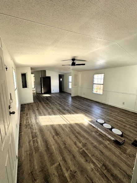 Building Photo - 1430 Lanier Rd