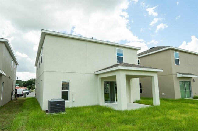 Building Photo - 1673 Swan Swim Dr
