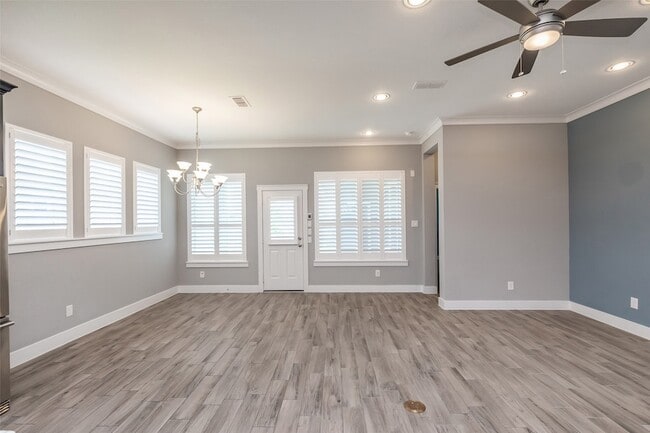 Building Photo - 18506 Gunda Heights Dr