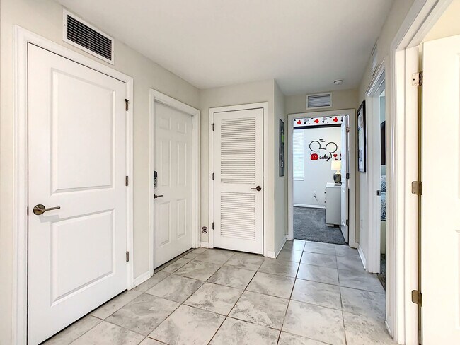 Building Photo - 3121 Paradox Cir