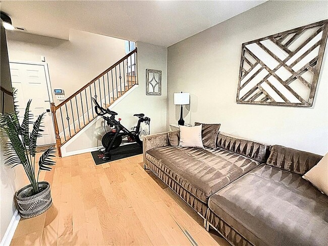 Building Photo - 3779 Chattahoochee Summit Dr SE