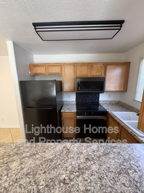 Building Photo - 2985 Juniper Hills Blvd