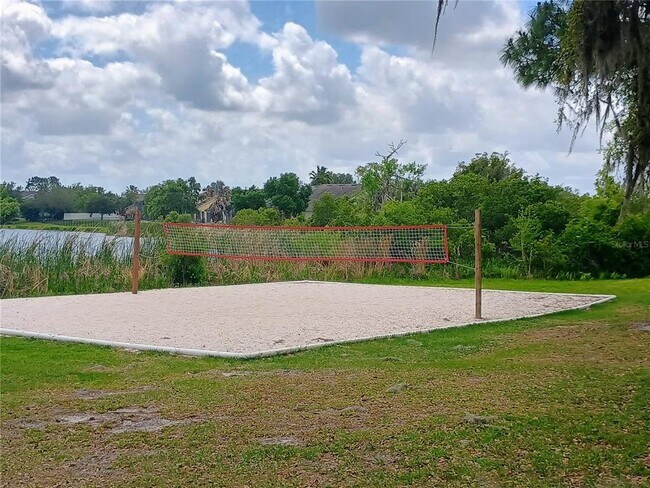 Building Photo - 14084 Bridgewater Crossings Blvd