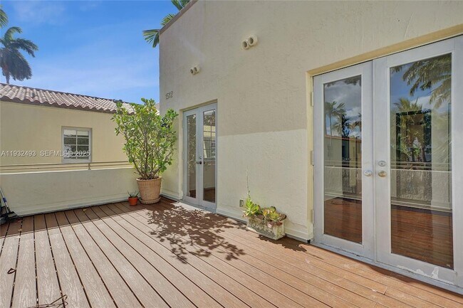 Building Photo - 1512 Pennsylvania Ave