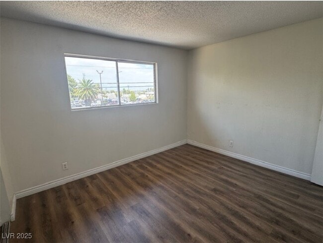 Building Photo - 118 Mt Vernon Cir