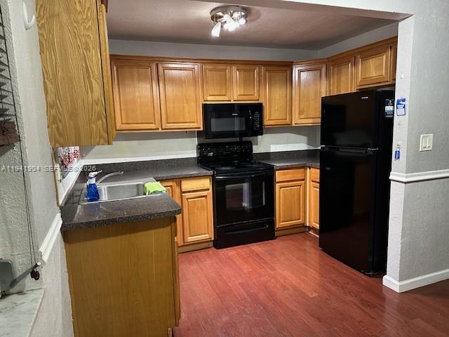 Building Photo - 2826 Van Buren St