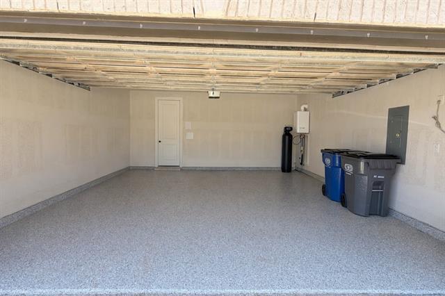 Building Photo - 7217 Ladybug Ln