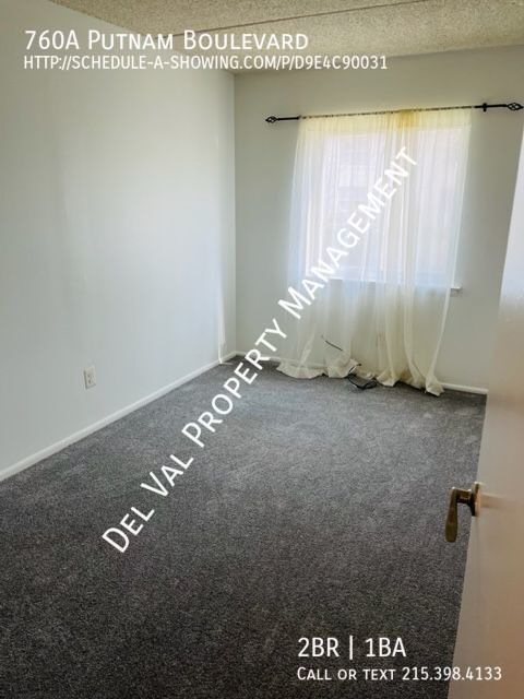 Building Photo - Renovated 2-Bedroom, 1 Bathroom 1st FL Con...