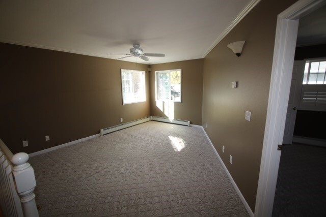 Building Photo - 2 Bedroom Eagle River Condo w/ Fenced Yard!