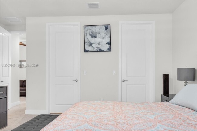 Building Photo - 7314 Estero Dr