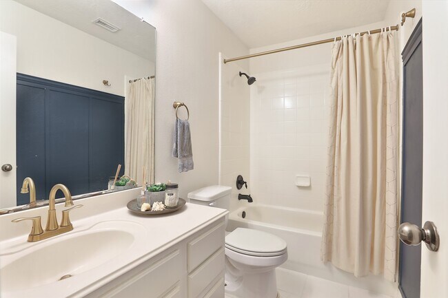 Building Photo - 3102 Palm Harbour Dr