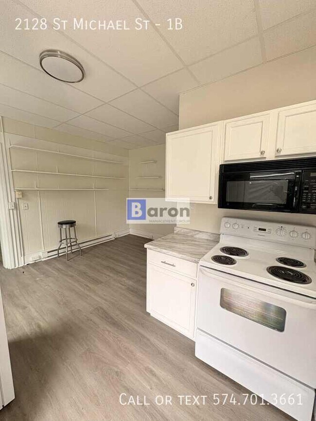 Building Photo - 2128 St Michael St