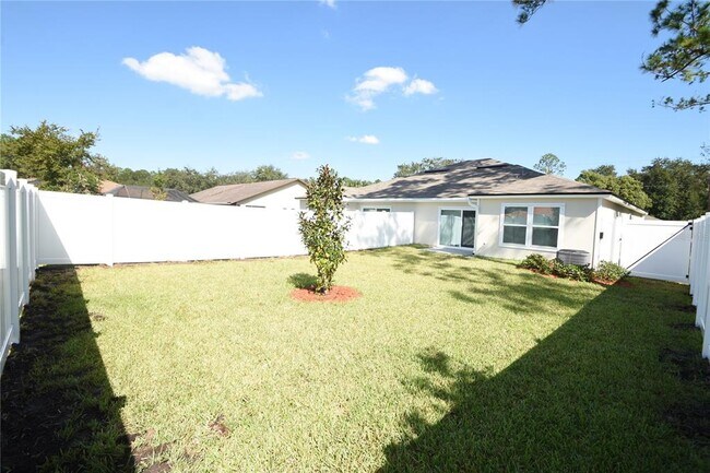 Building Photo - 6 Prosperity Ln