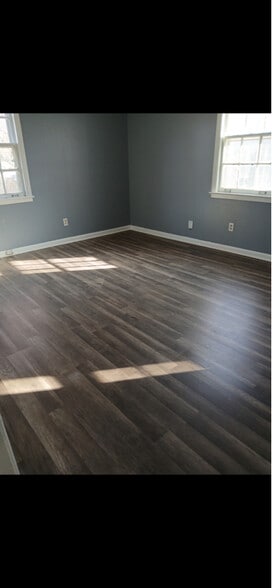 Building Photo - 1326 Laudeen Dr