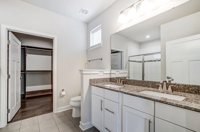 Building Photo - 5805 Barrowlands Ct