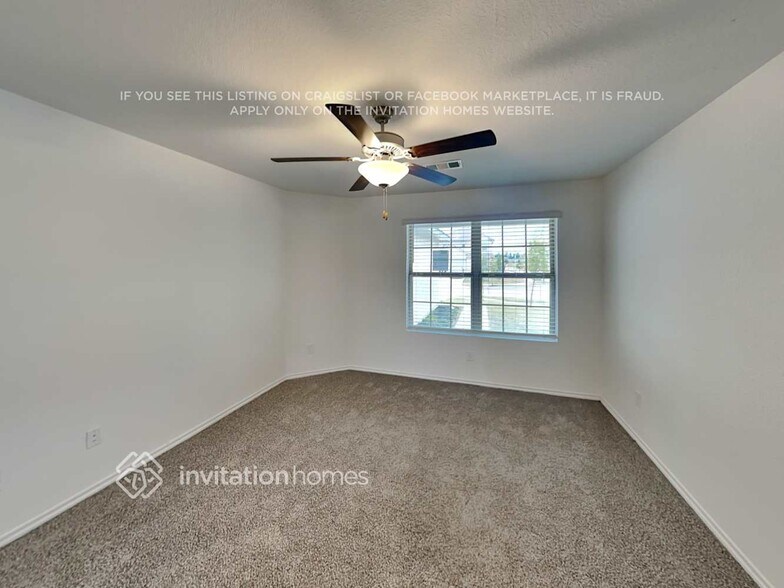 Building Photo - 22303 Stoney Ravine Dr