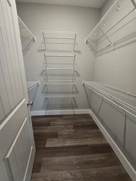 Building Photo - 505 Ga Ln