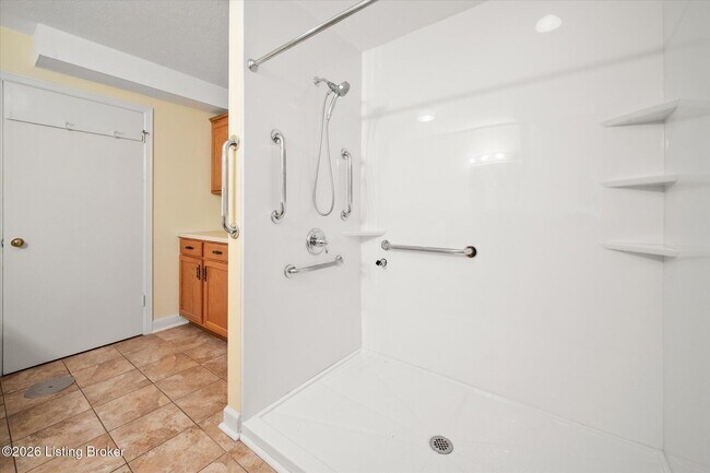 Building Photo - 3007 Cromarty Way