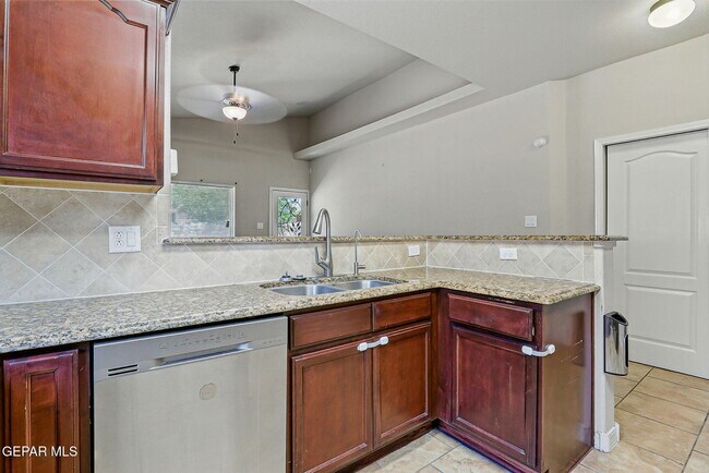 Building Photo - 14329 Owl Point Ave