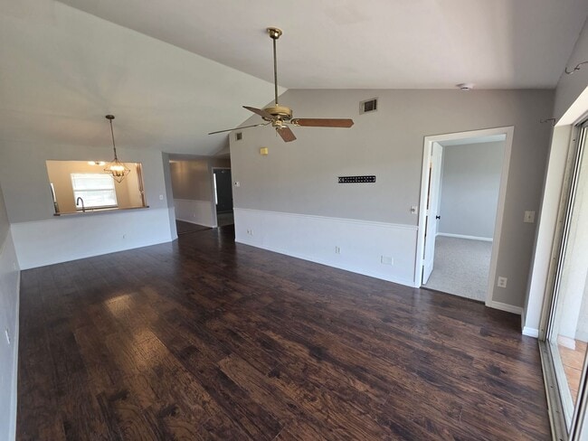 Building Photo - 1357 Churchill Cir