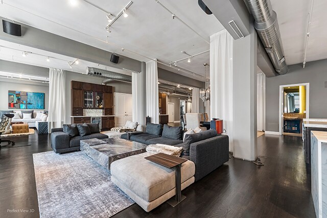 Building Photo - 412 S Wells St