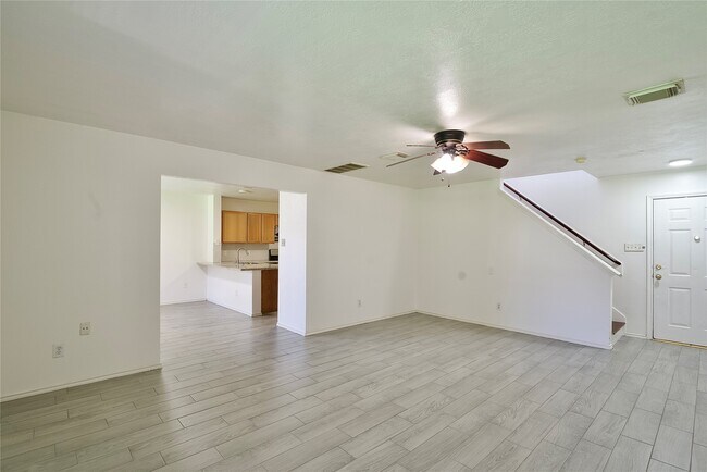 Building Photo - 21618 Misty Fall Ln