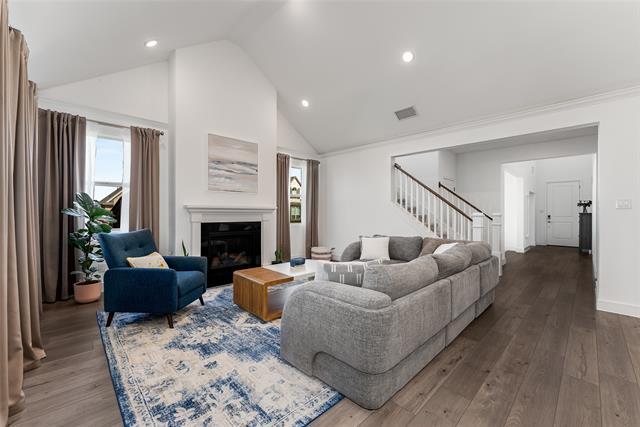 Building Photo - 1045 Bleriot Dr